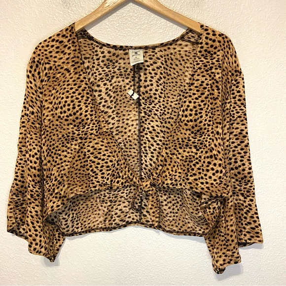 Shade & Shore Other - Shade & Shore Leopard Print Tie Front Swimsuit Swim Cover Up Top Medium